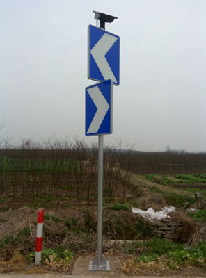 農(nóng)村公路生命防護工程采用新工藝、新材料，充分保障出行安全